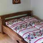 Slameniacik- Domcek Zo Slamy Krna